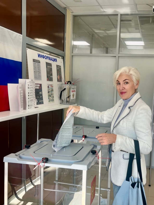 Обращение директора Галины Анатольевны Братышевой Челябинский Молодёжный театр